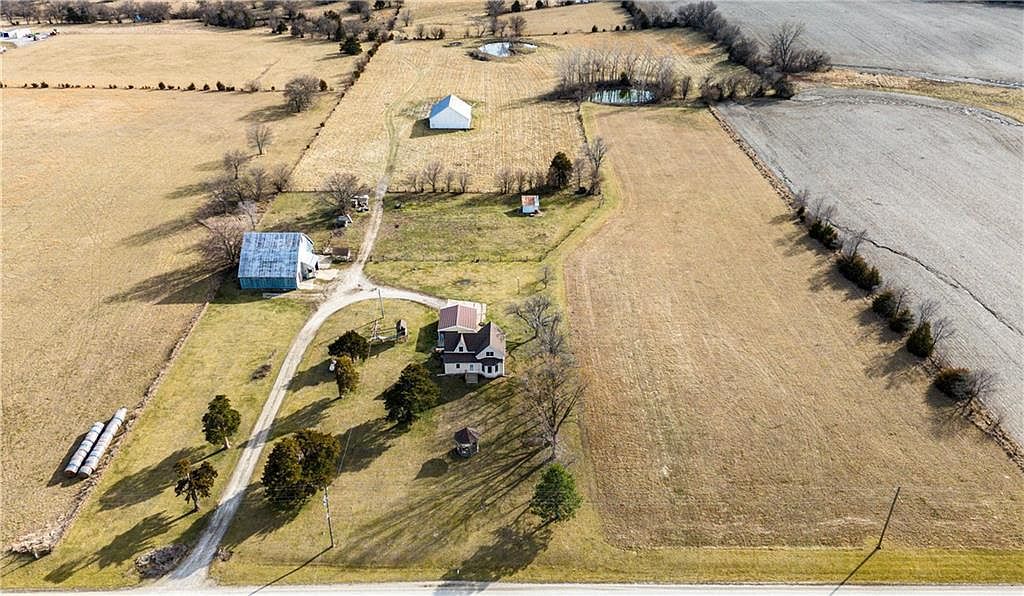 36319 W 215th St Edgerton, KS 66021 - Thumbnail 3