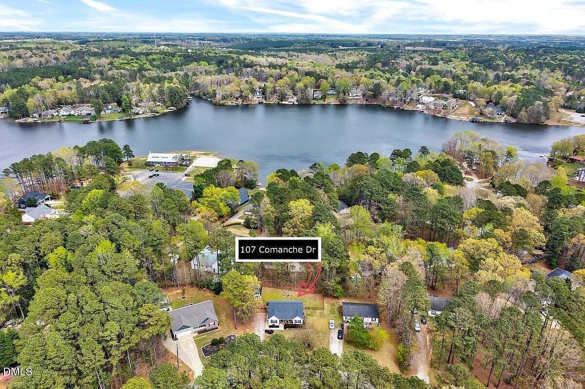 107 Comanche Dr Louisburg, NC 27549 - Thumbnail 3