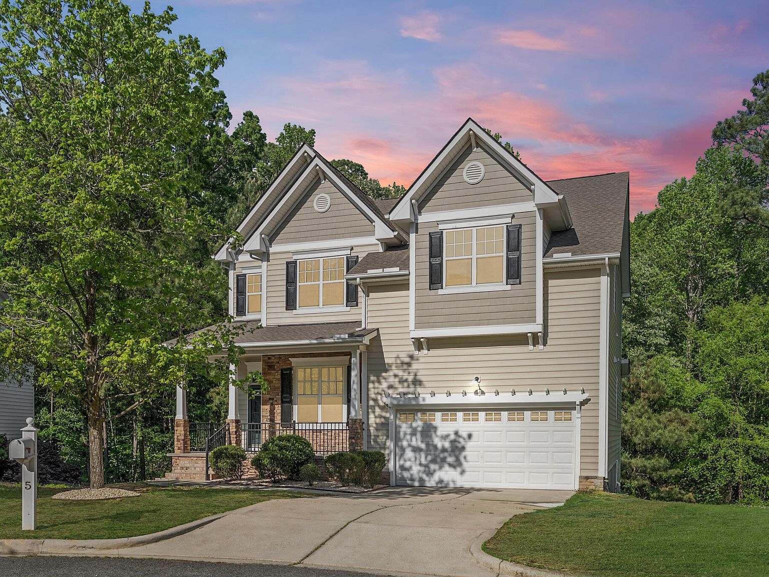 5 Silverbell Ct Durham, NC 27713 - Thumbnail 3