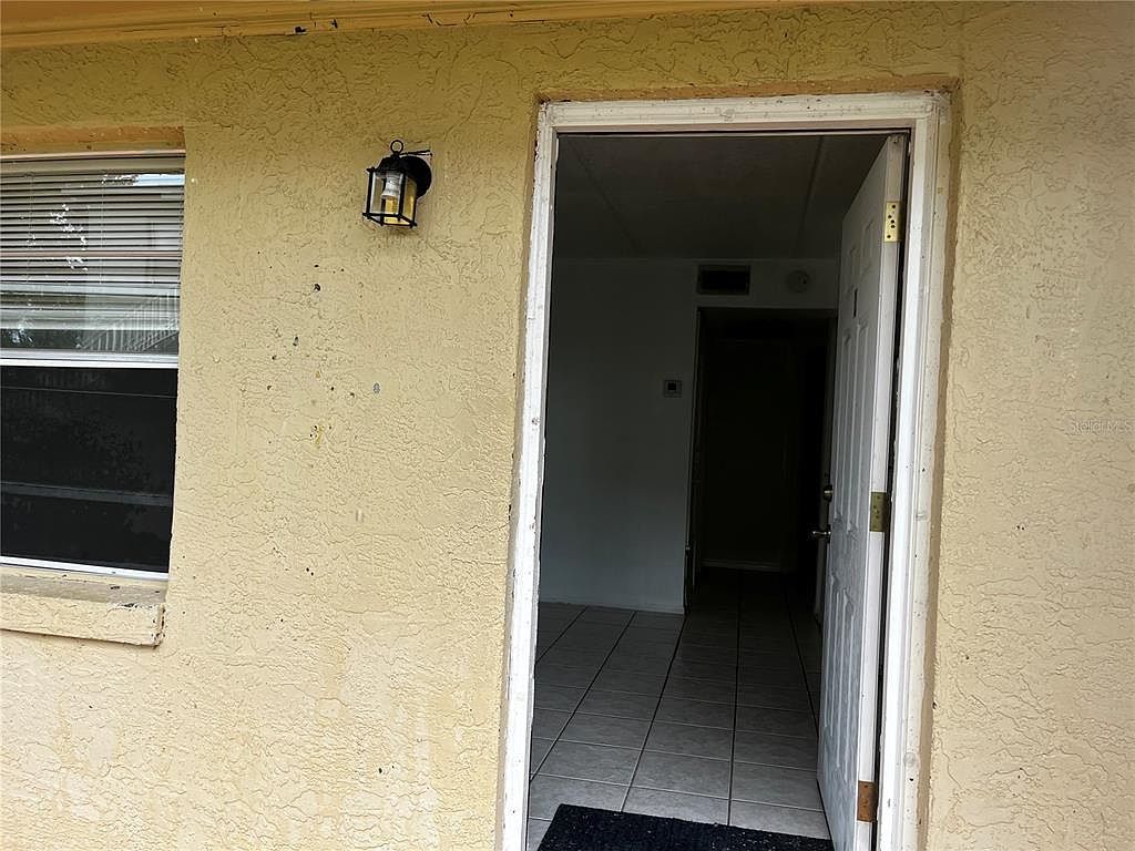 731 Michigan Ct APT 1 Saint Cloud, FL 34769 - Thumbnail 3