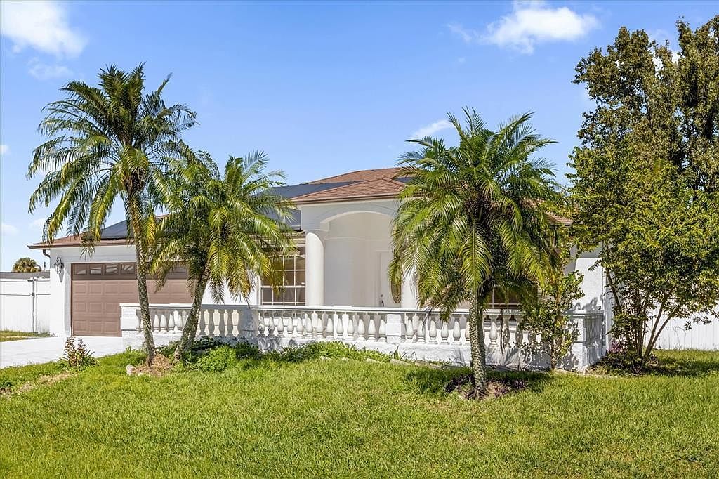 713 Maderia Ct Kissimmee, FL 34758 - Thumbnail 3