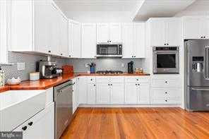 412 Sepviva Street, Philadelphia, PA, USA, 19125 - Thumbnail 3