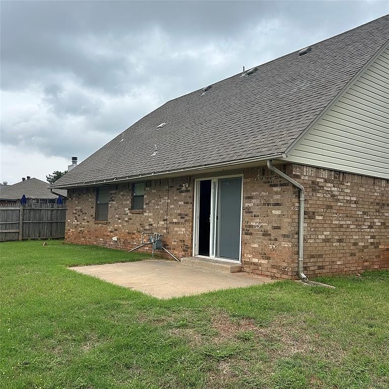 504 Rolling Hills Ter Edmond, OK 73012 - Thumbnail 3