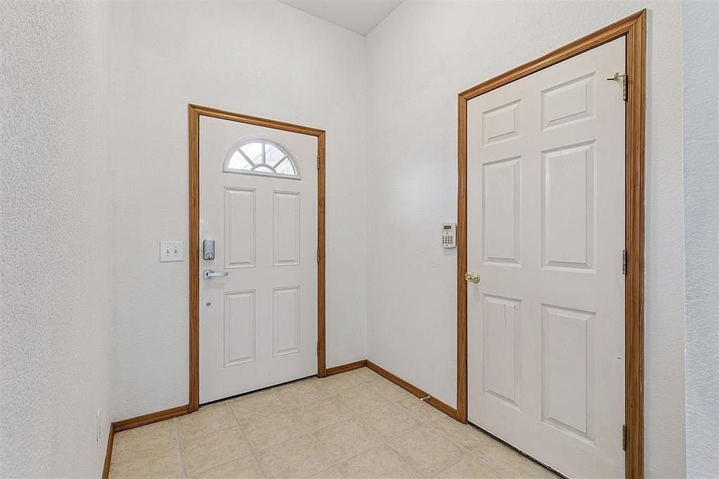 16 SW 132nd St Oklahoma City, OK 73170 - Thumbnail 3