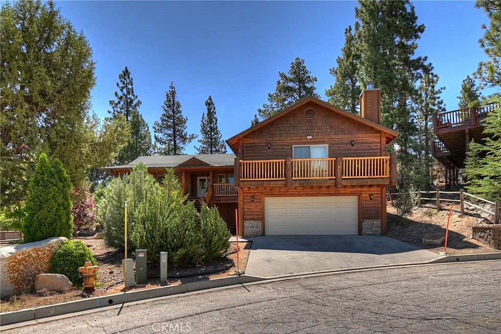 379 Fawntrail Pl Big Bear Lake, CA 92315 - Thumbnail 3