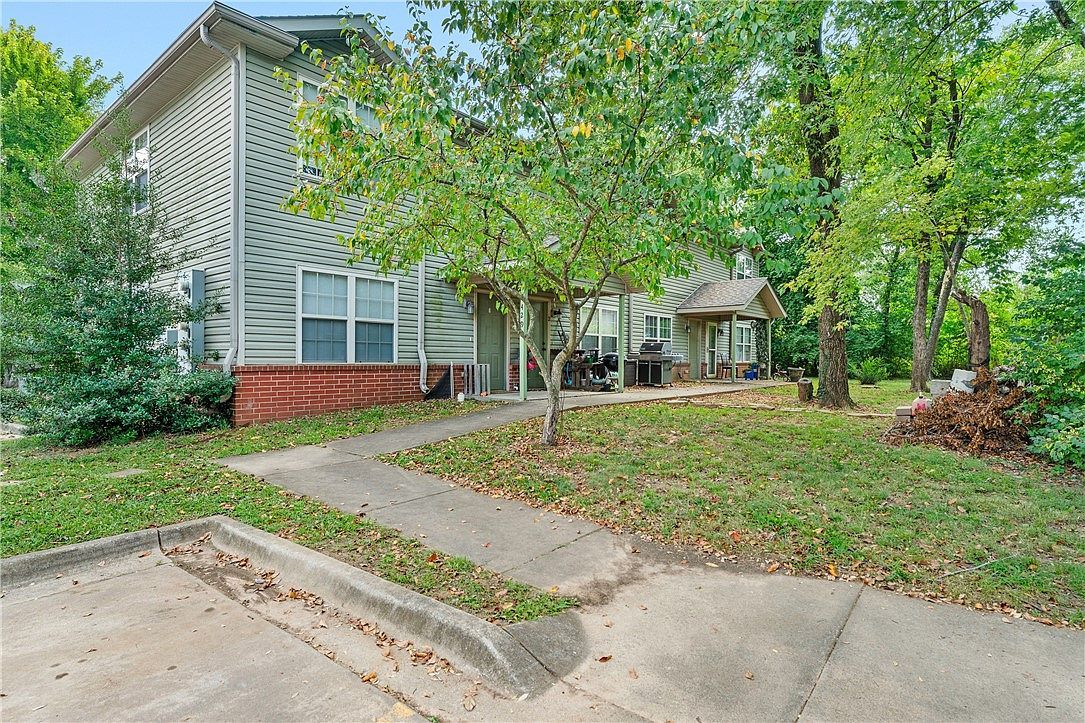 1429 W Netherland Way APT 3 Fayetteville, AR 72701 - Thumbnail 3