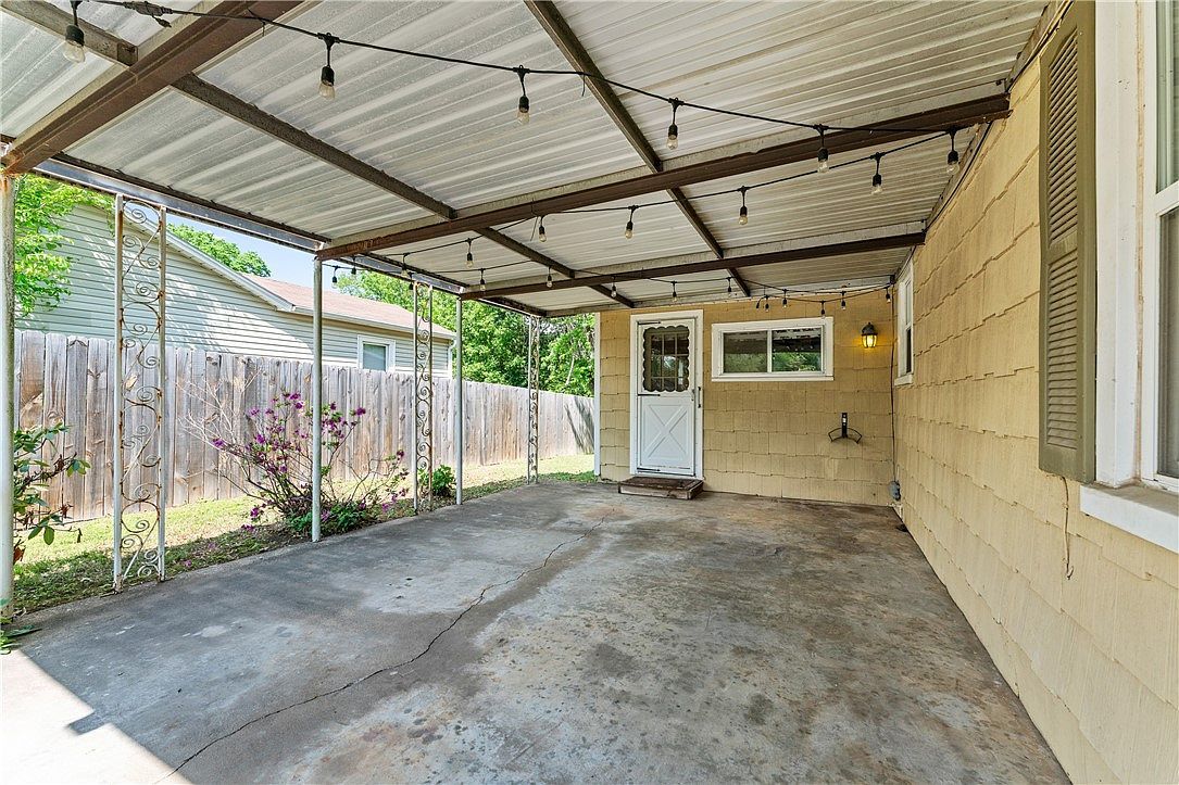 1240 S Duncan Ave Fayetteville, AR 72701 - Thumbnail 3