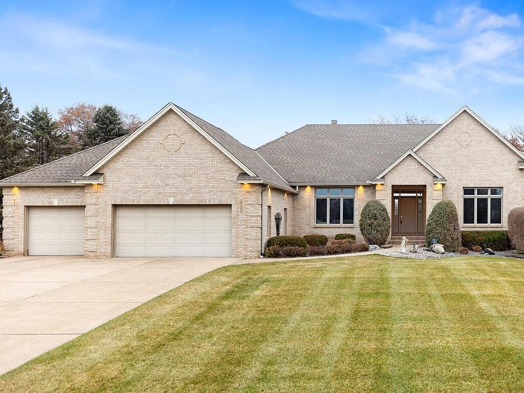 13929 Terrace Rd NE Ham Lake, MN 55304 - Thumbnail 3