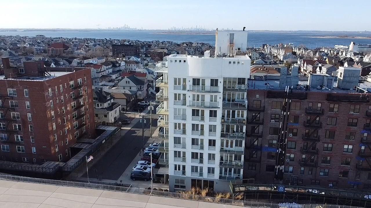 11820 Ocean Promenade #5D Far Rockaway, NY 11694 - Thumbnail 3