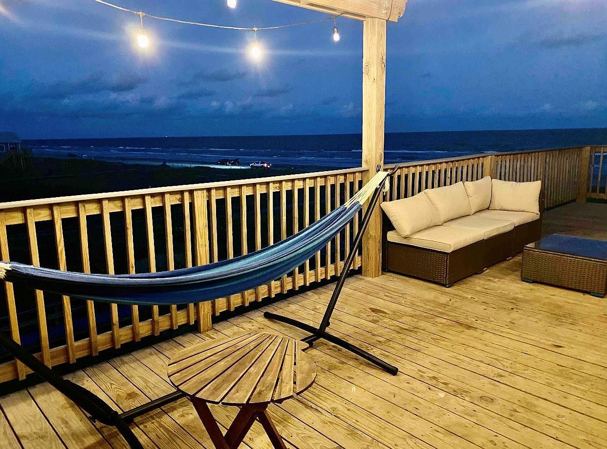 124 Howard Ave #D Surfside Beach, TX 77541 - Thumbnail 3