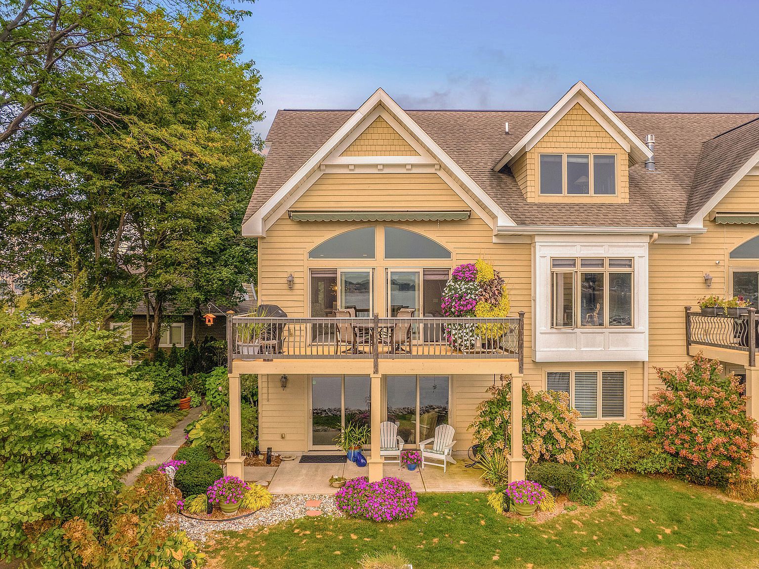 17533 N Fruitport Rd #6 Spring Lake, MI 49456 - Thumbnail 3