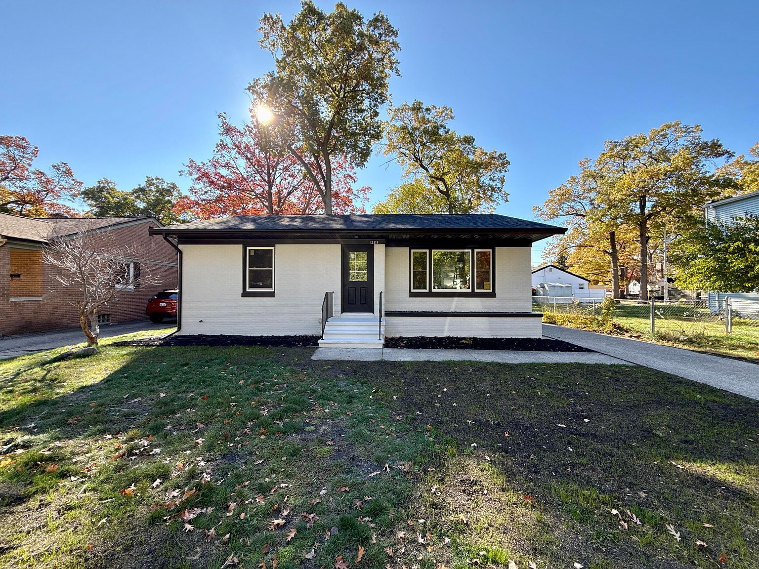 1385 Beardsley Ave Muskegon, MI 49441 - Thumbnail 3