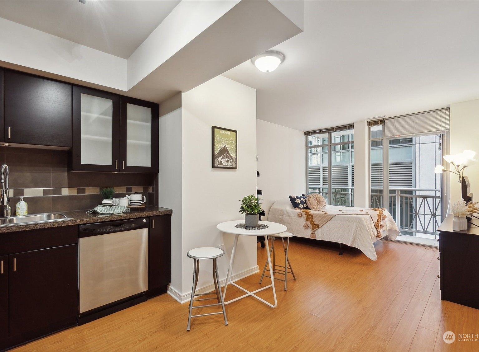 819 Virginia St UNIT 2408 Seattle, WA 98101 - Thumbnail 3