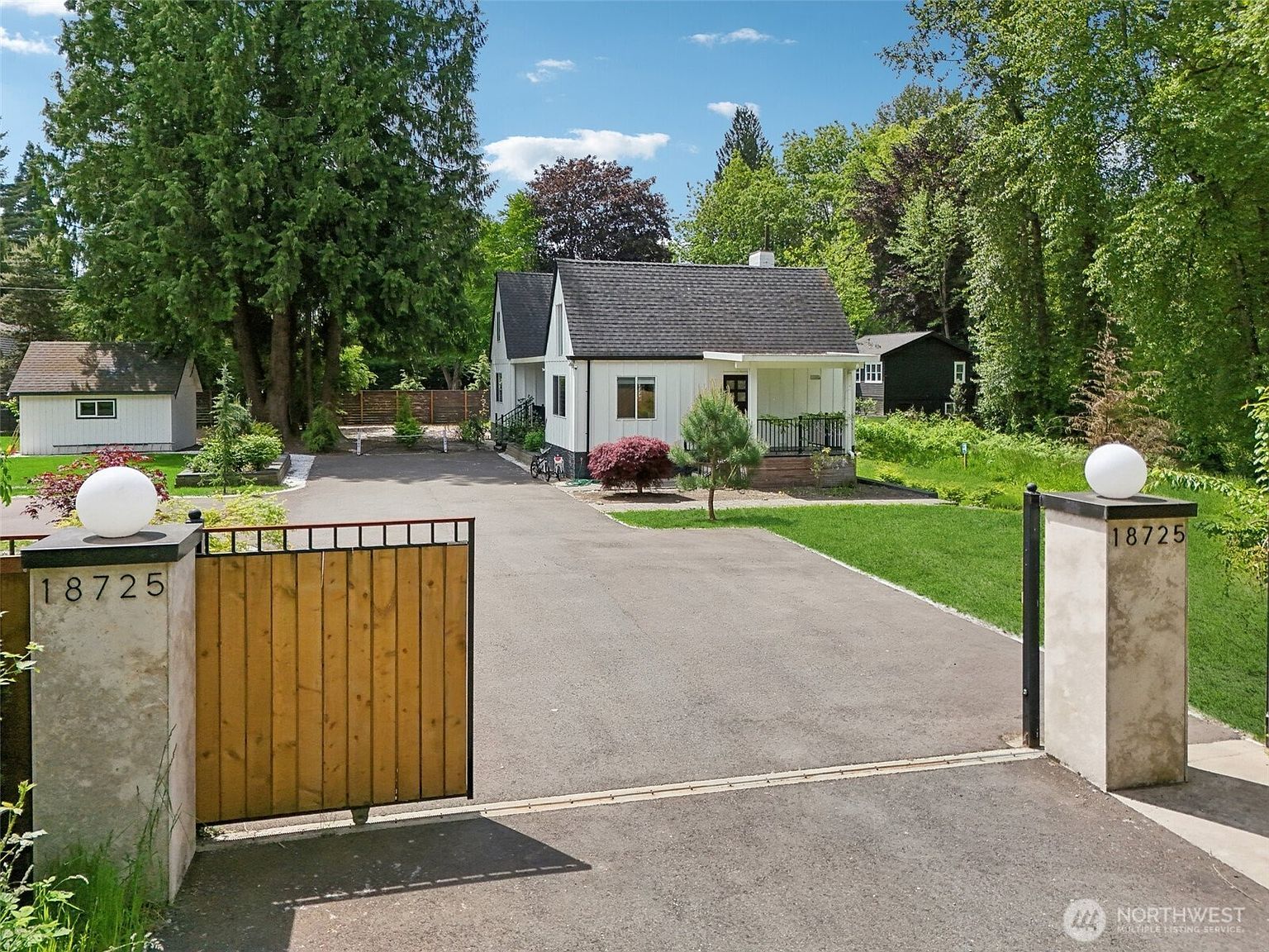 18725 NE 128th Way Redmond, WA 98052 - Thumbnail 3