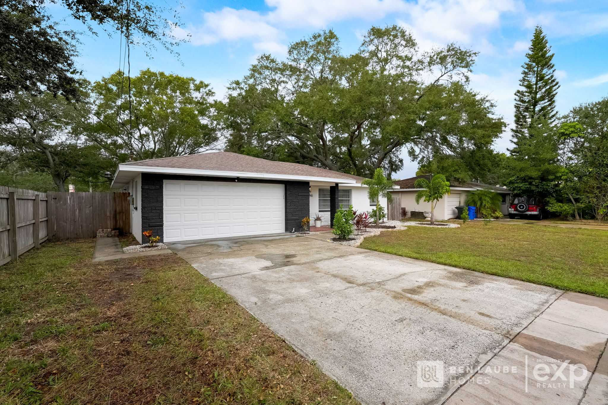 1140 Keene Rd, Dunedin, FL, USA, 34698 - Thumbnail 3