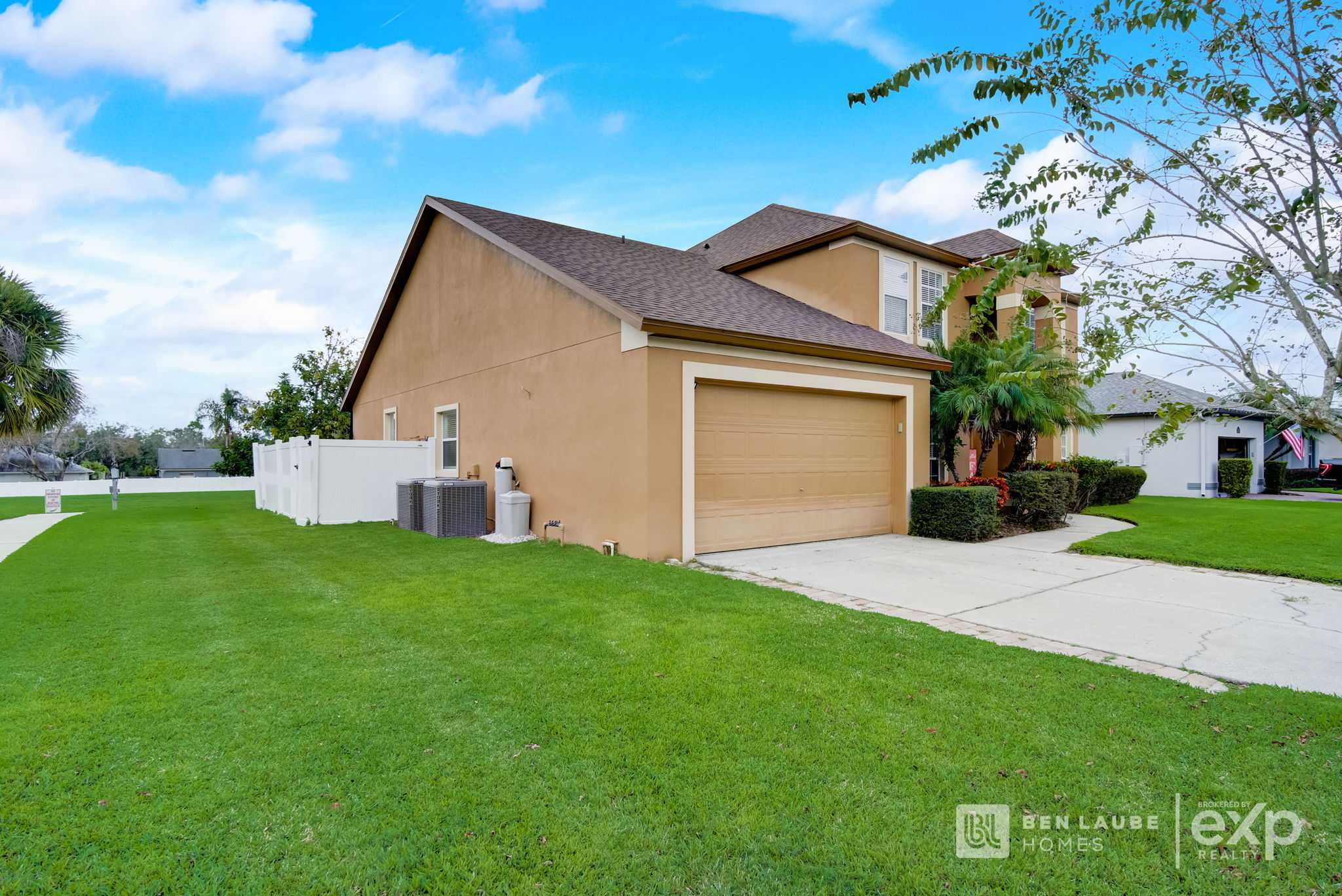 353 Lake Amberleigh Drive, Winter Garden, FL, USA, 34787 - Thumbnail 3