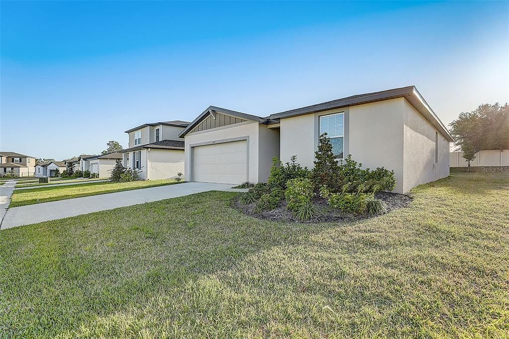 1094 Oak Valley Dr Auburndale, FL 33823 - Thumbnail 3