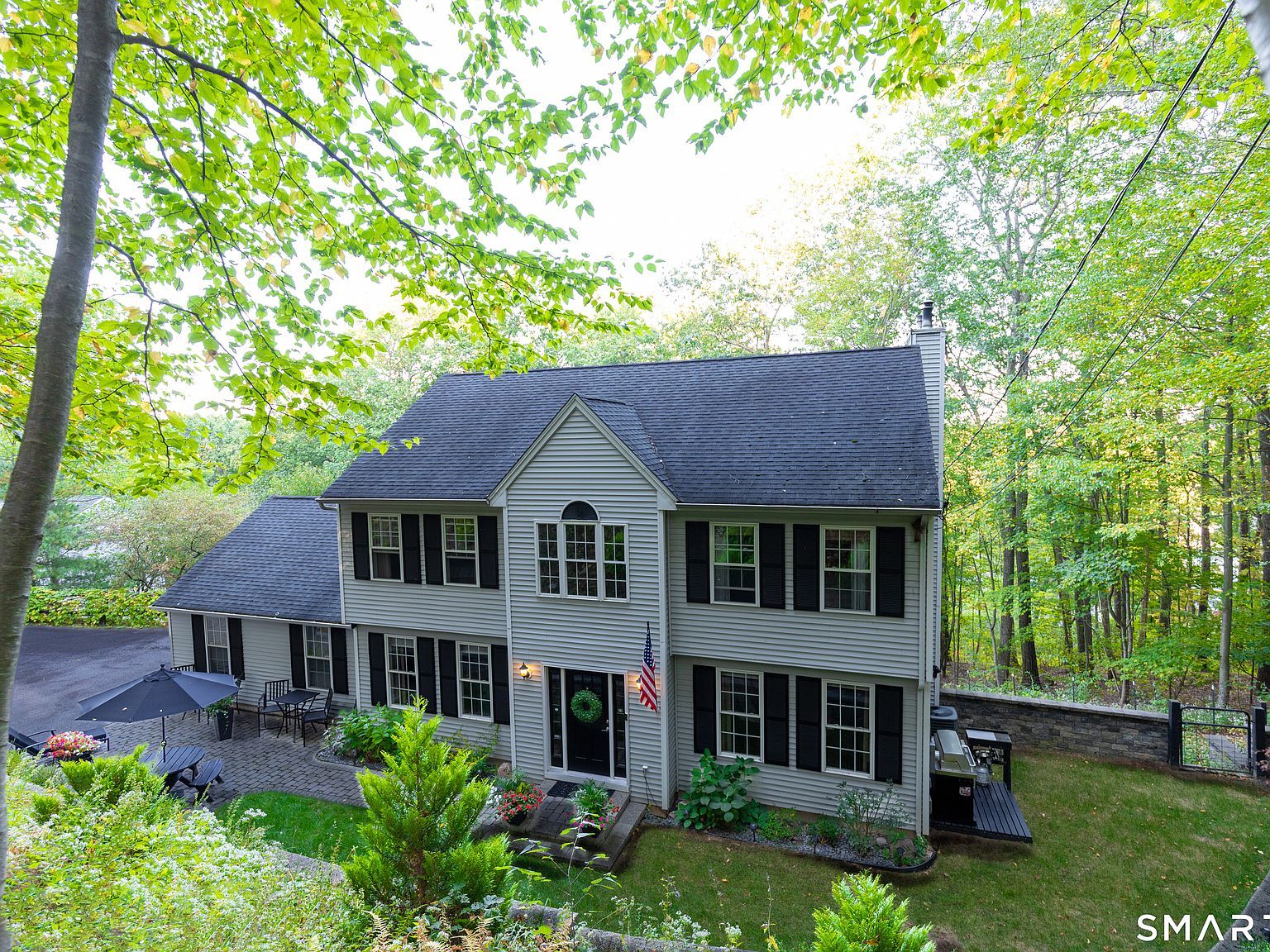 115 Daniel Rd Bristol, CT 06010 - Thumbnail 3