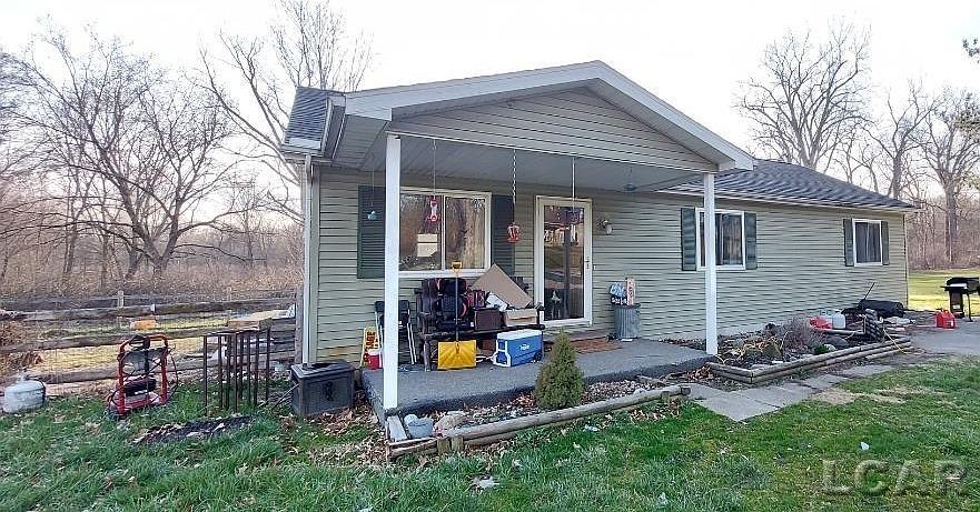 5304 Treat Hwy Adrian, MI 49221 - Thumbnail 3