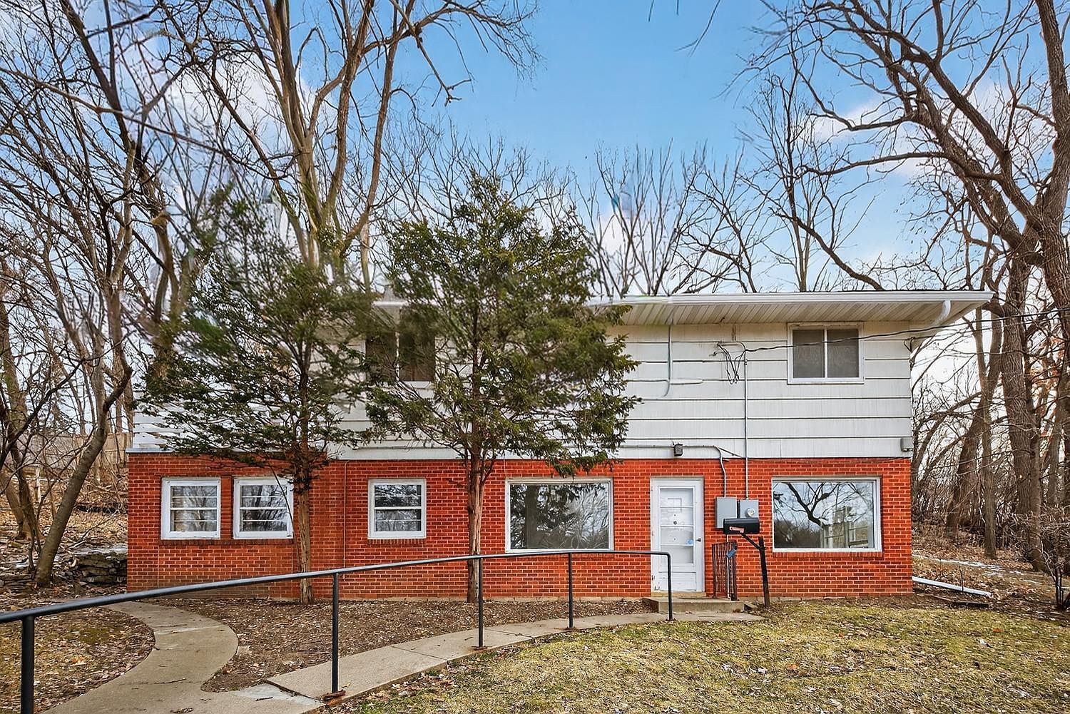 956 14th Ave SW Rochester, MN 55902 - Thumbnail 3