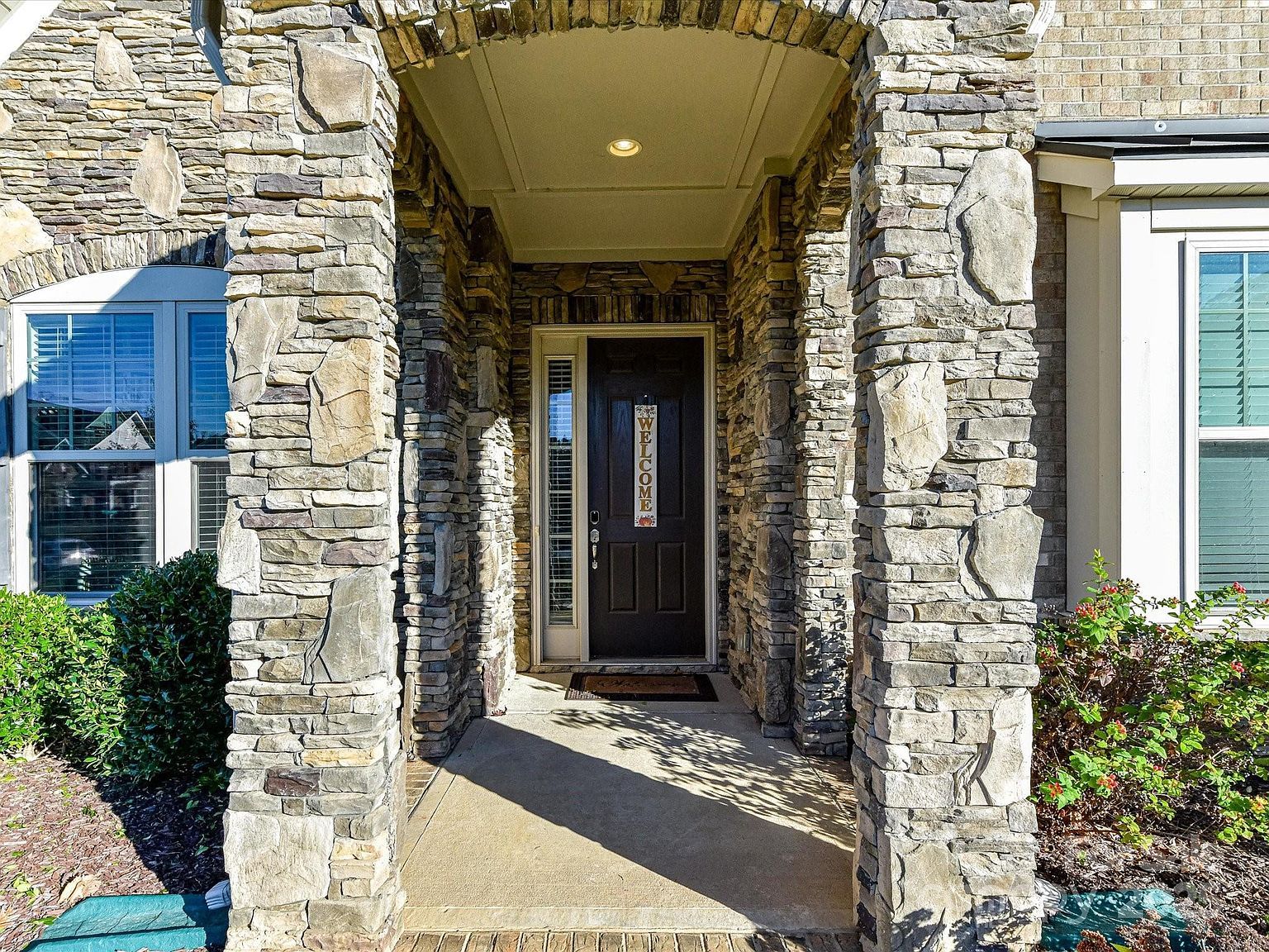 401 Hollyhock Dr Matthews, NC 28104 - Thumbnail 3