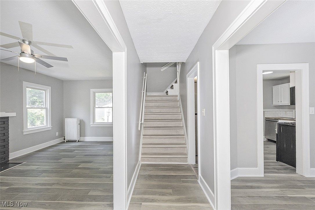 3181 Sycamore Rd Cleveland Heights, OH 44118 - Thumbnail 3