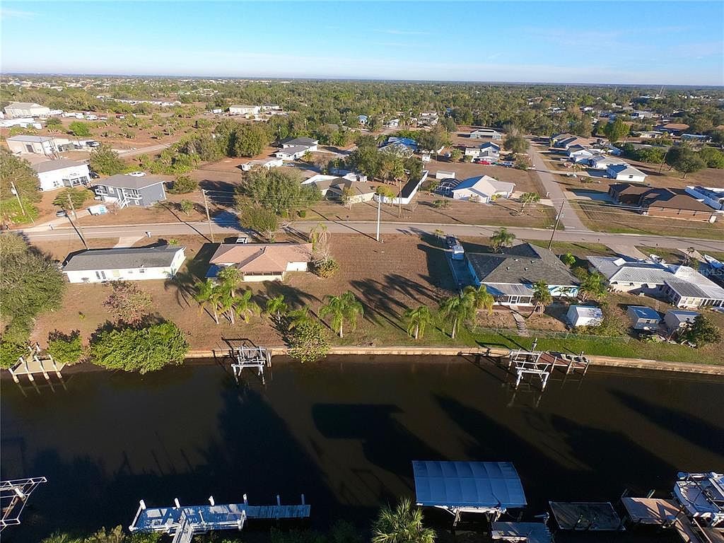 27193 Voyageur Dr Lot 63 Punta Gorda, FL 33983 - Thumbnail 3