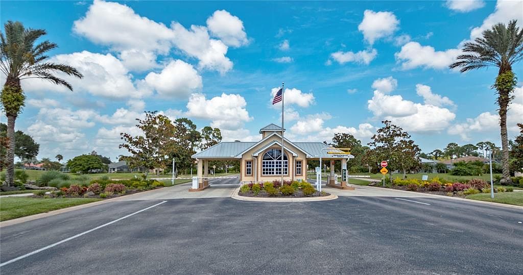 2996 Phoenix Palm Ter North Port, FL 34288 - Thumbnail 3