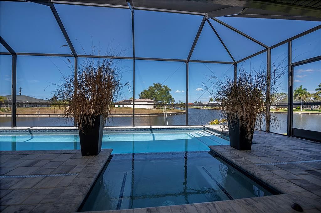 9493 Saint Paul Dr Port Charlotte, FL 33981 - Thumbnail 3