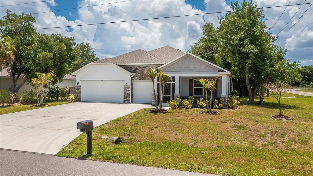 640 Encarnacion St Port Charlotte, FL 33983 - Thumbnail 3
