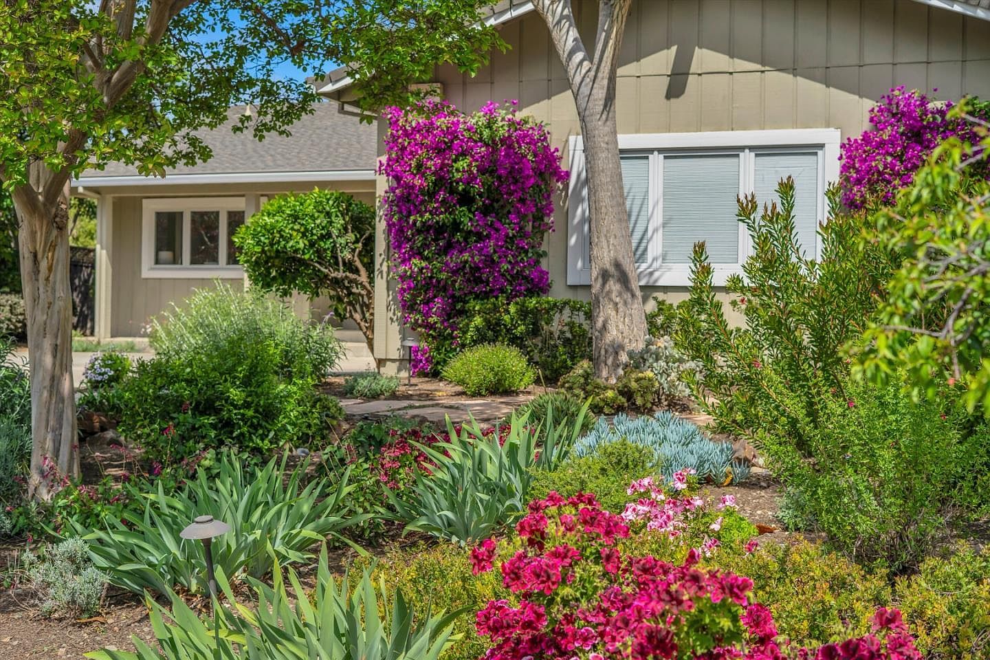 18967 Palo Oaks Ct Saratoga, CA 95070 - Thumbnail 3