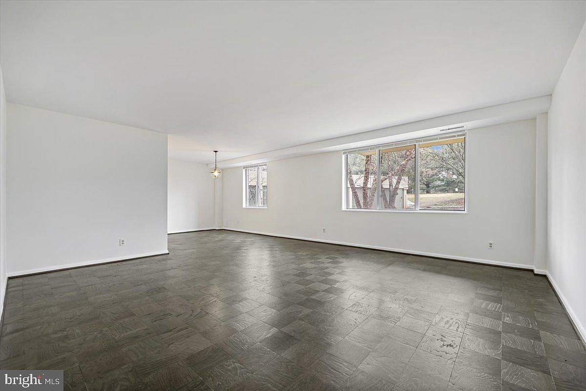 4977 Battery Ln #1-101 Bethesda, MD 20814 - Thumbnail 3