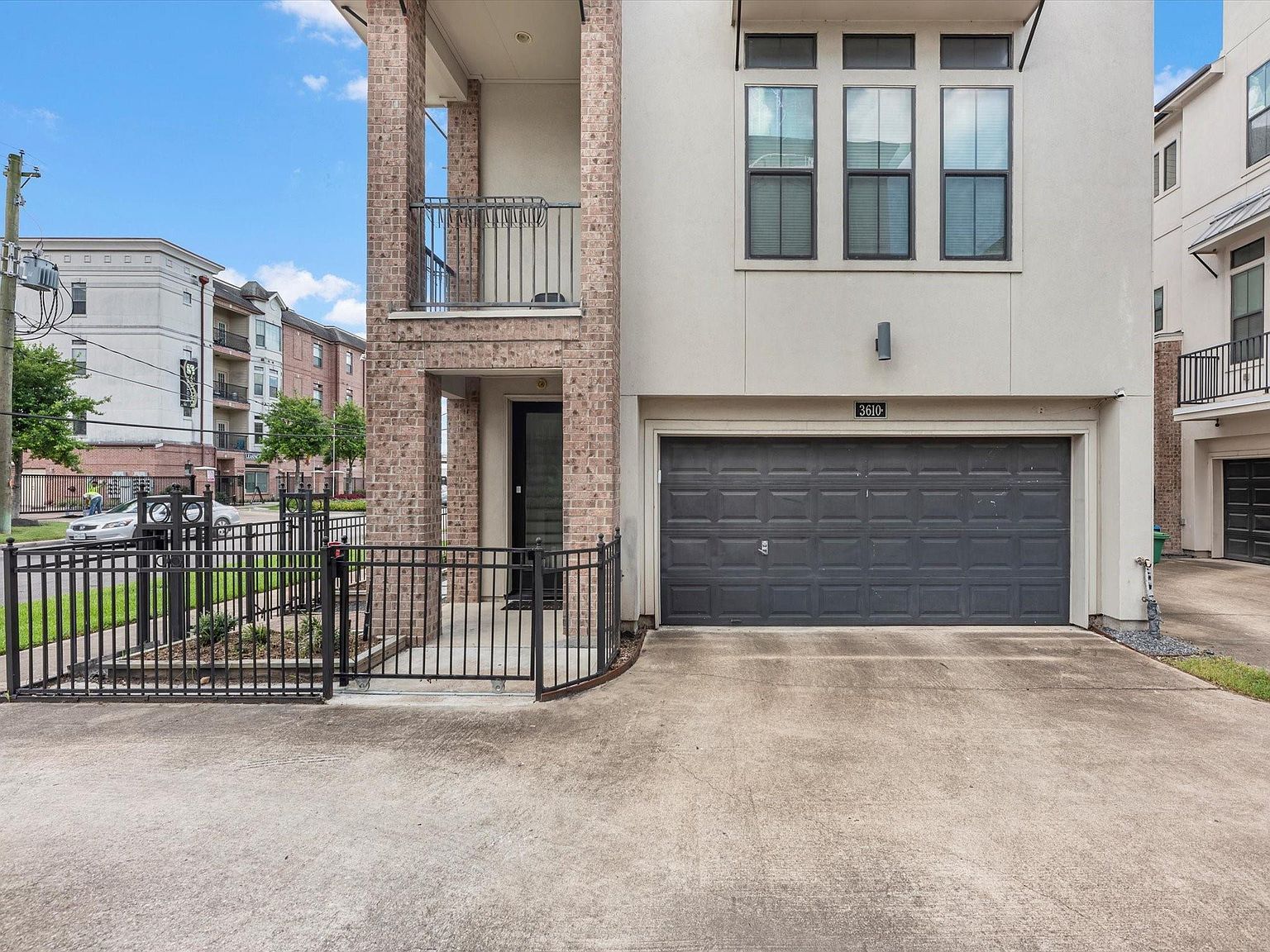 3610 Chenevert St Houston, TX 77004 - Thumbnail 3