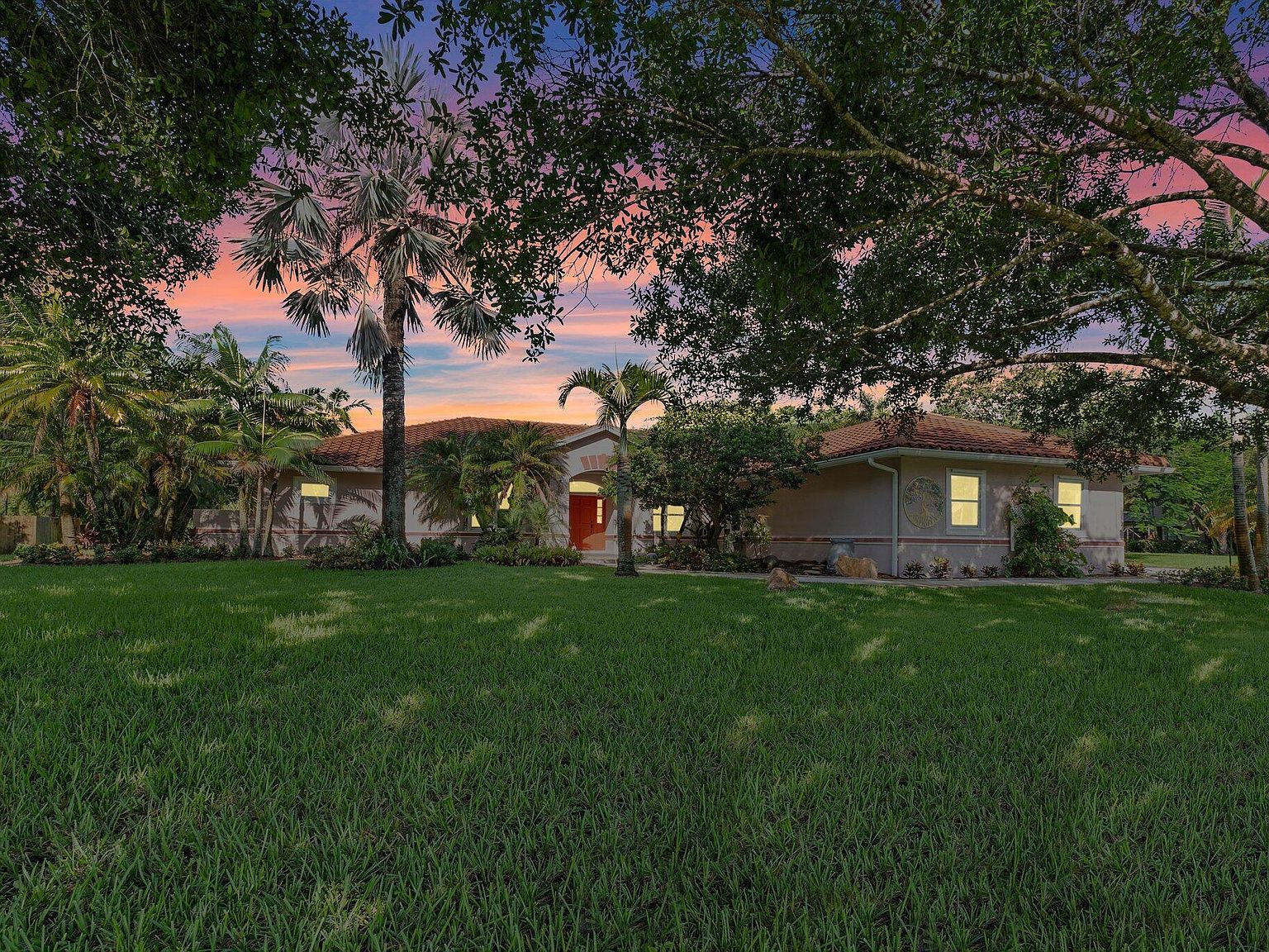 4881 SW Lake Grove Cir Palm City, FL 34990 - Thumbnail 3