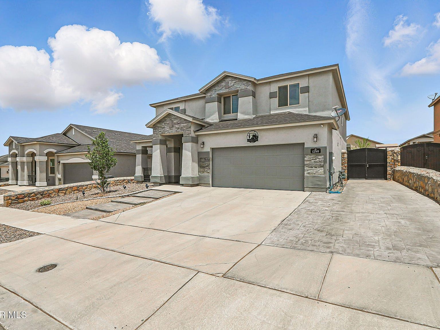 12749 Iron Falls Dr El Paso, TX 79928 - Thumbnail 3