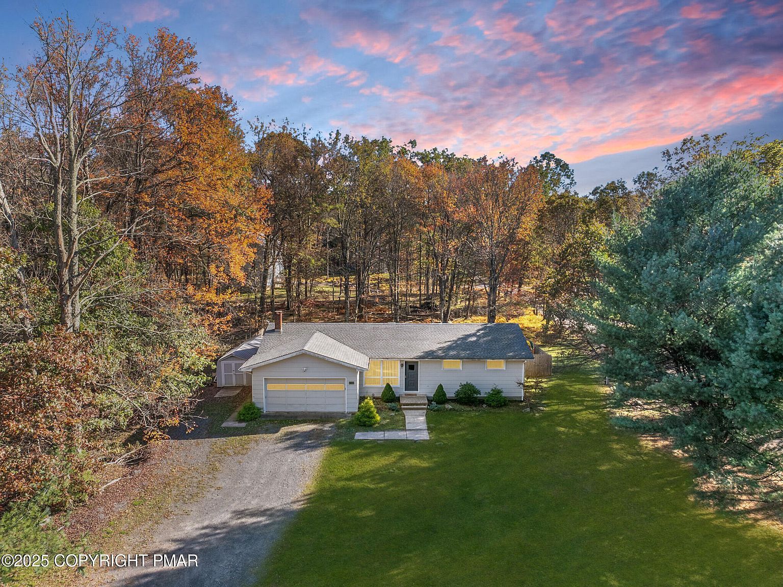 2332 Route 940 Pocono Summit, PA 18346 - Thumbnail 3