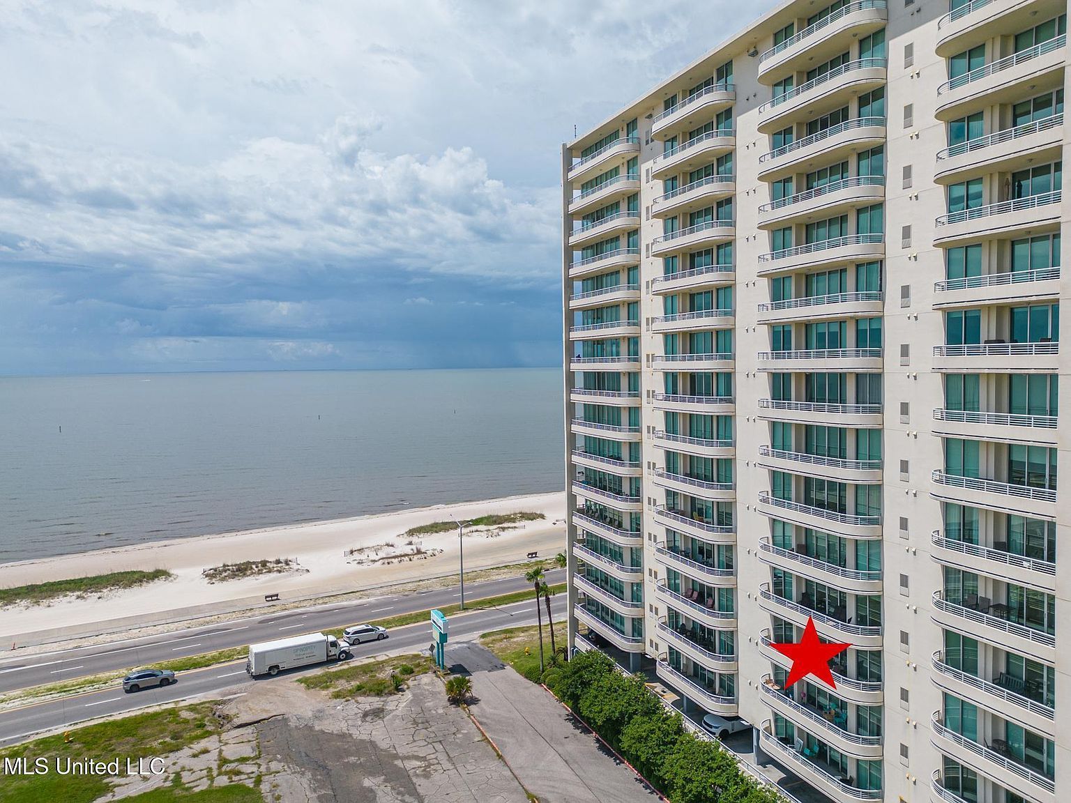 2060 Beach Blvd UNIT 307 Biloxi, MS 39531 - Thumbnail 3