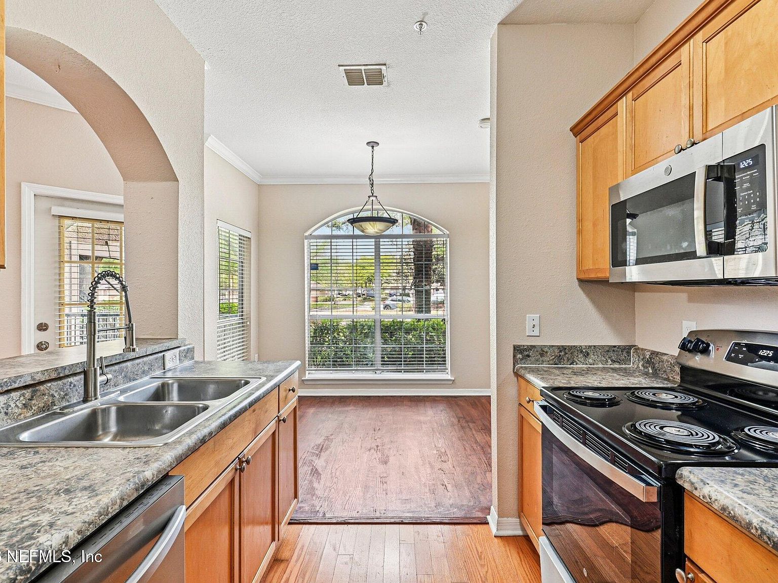 10961 Burnt Mill Rd APT 1213 Jacksonville, FL 32216 - Thumbnail 3