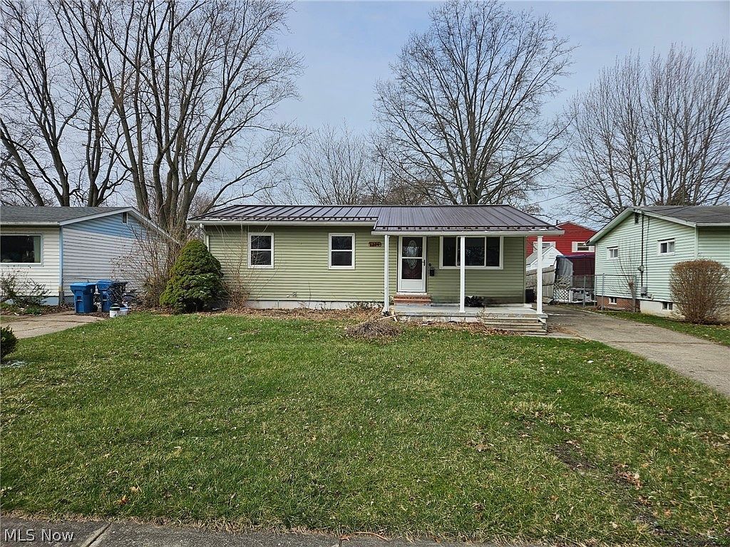 1506 Nevada Ave Lorain, OH 44052 - Thumbnail 3