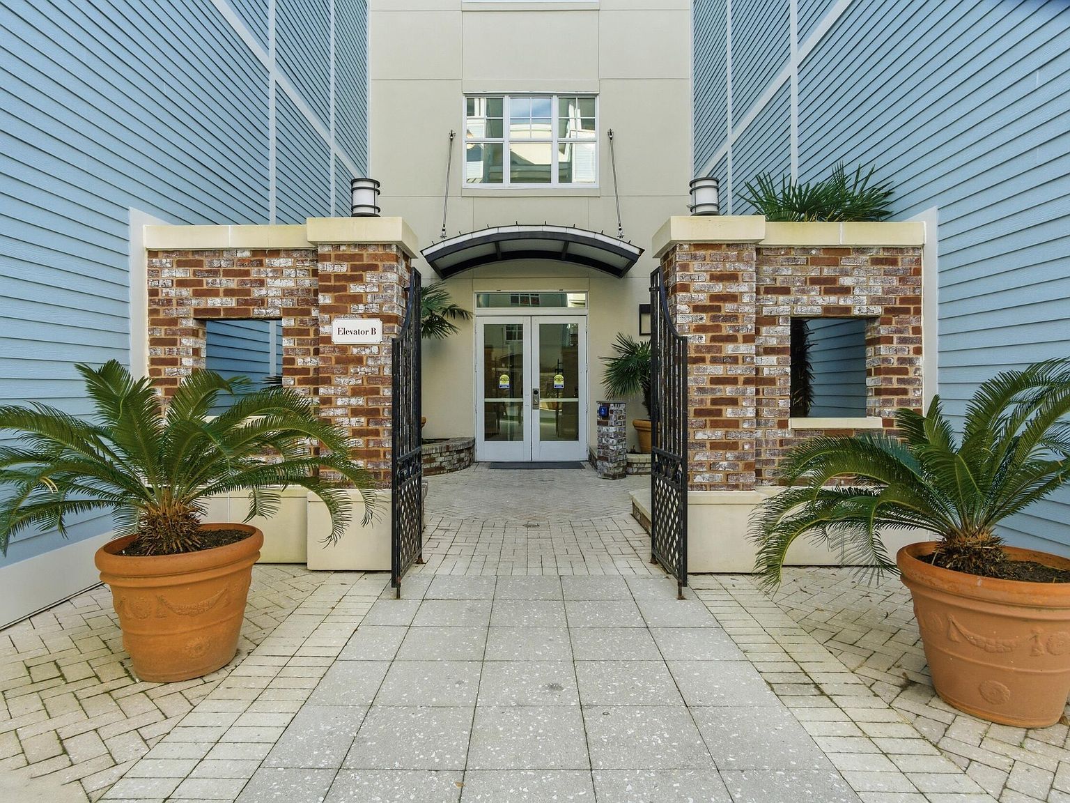 5802 Palmetto Dr #B-215/217 Isle Of Palms, SC 29451 - Thumbnail 3