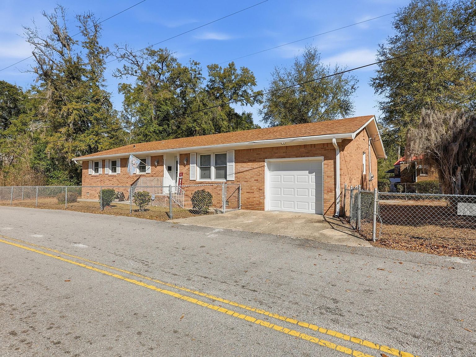 102 Wiley St Walterboro, SC 29488 - Thumbnail 3