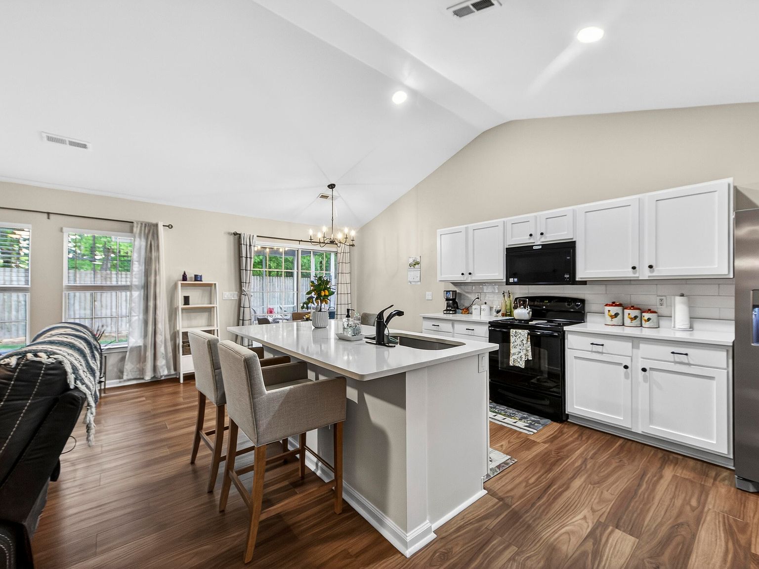 5252 Copley Cir Summerville, SC 29485 - Thumbnail 3