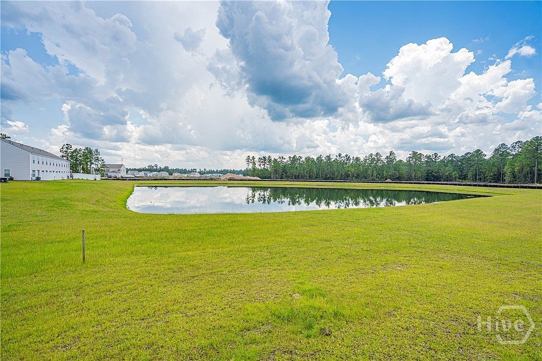 202 Coneflower Rd Bloomingdale, GA 31302 - Thumbnail 3