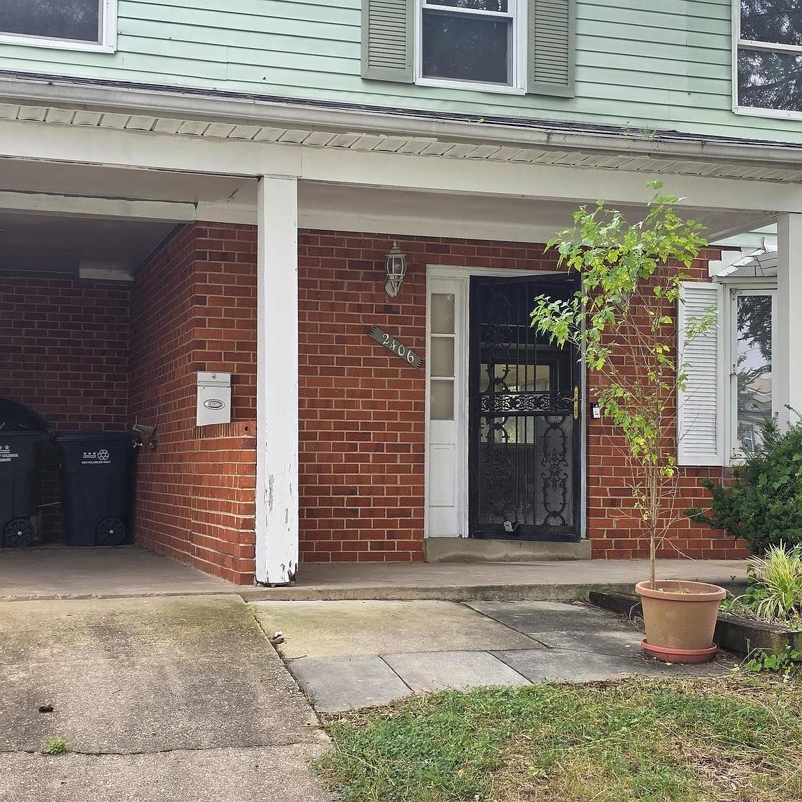 2406 24th St SE Washington, DC 20020 - Thumbnail 3