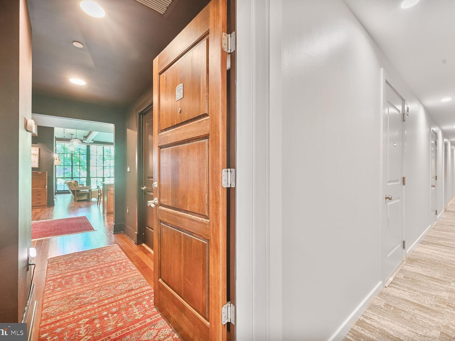 1615 N Queen St #M303 Arlington, VA 22209 - Thumbnail 3