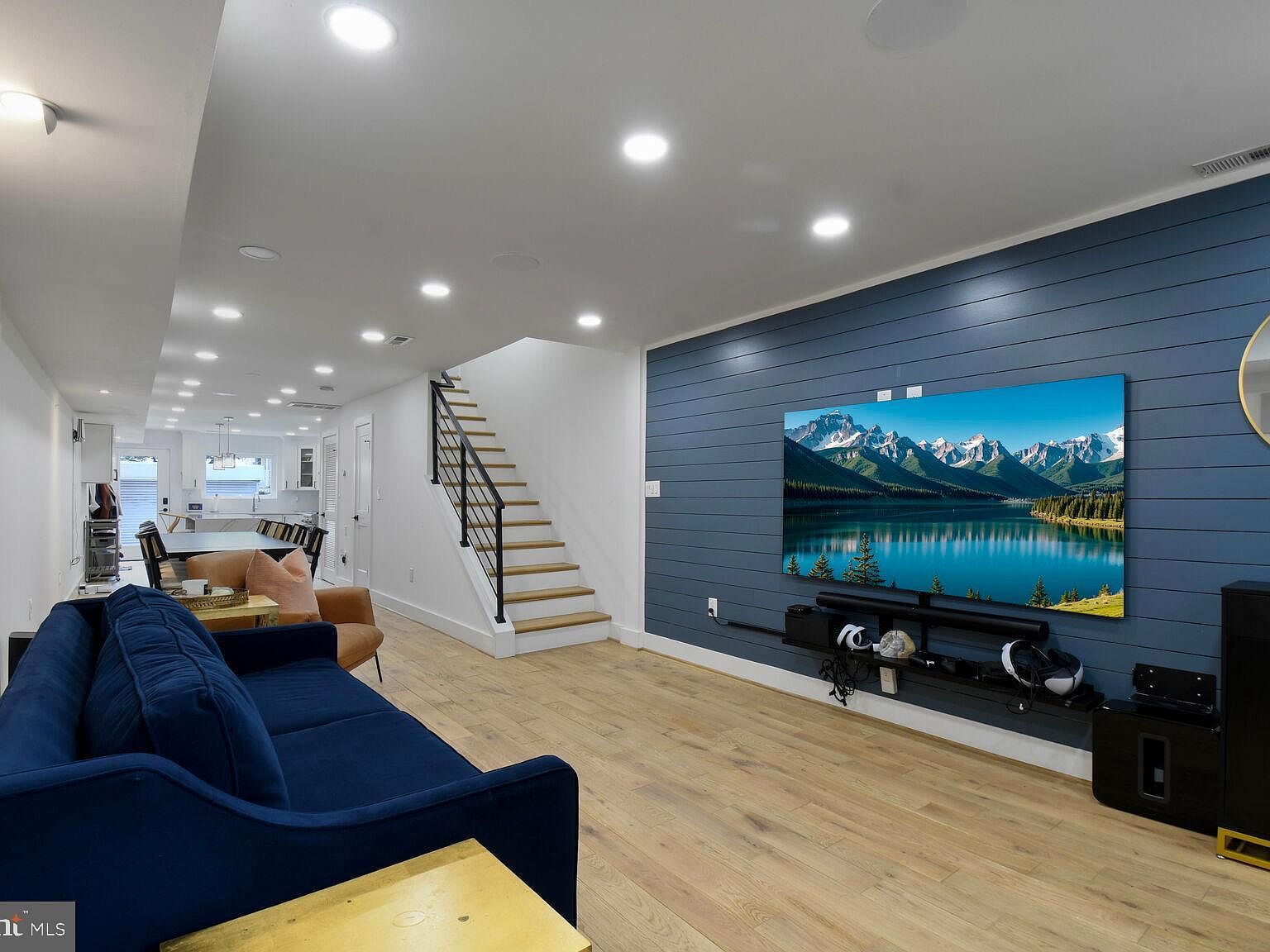 1427 K St SE Washington, DC 20003 - Thumbnail 3