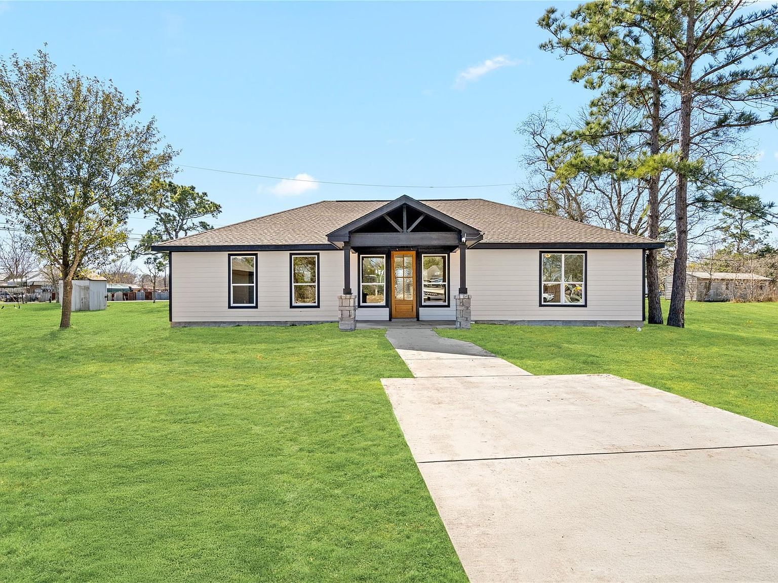 4654 N Teague St Rosharon, TX 77583 - Thumbnail 3