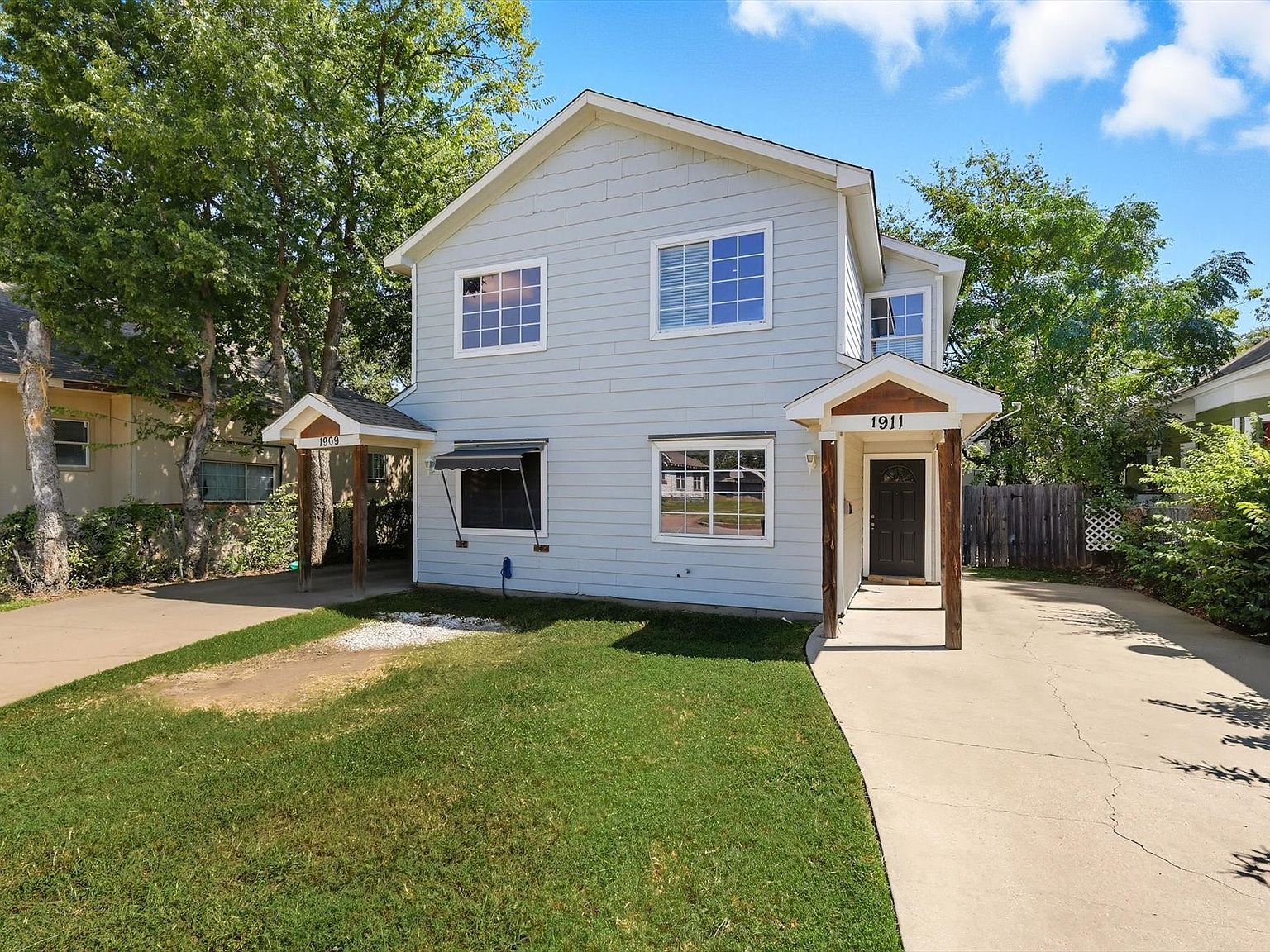 1909 May St Fort Worth, TX 76110 - Thumbnail 3