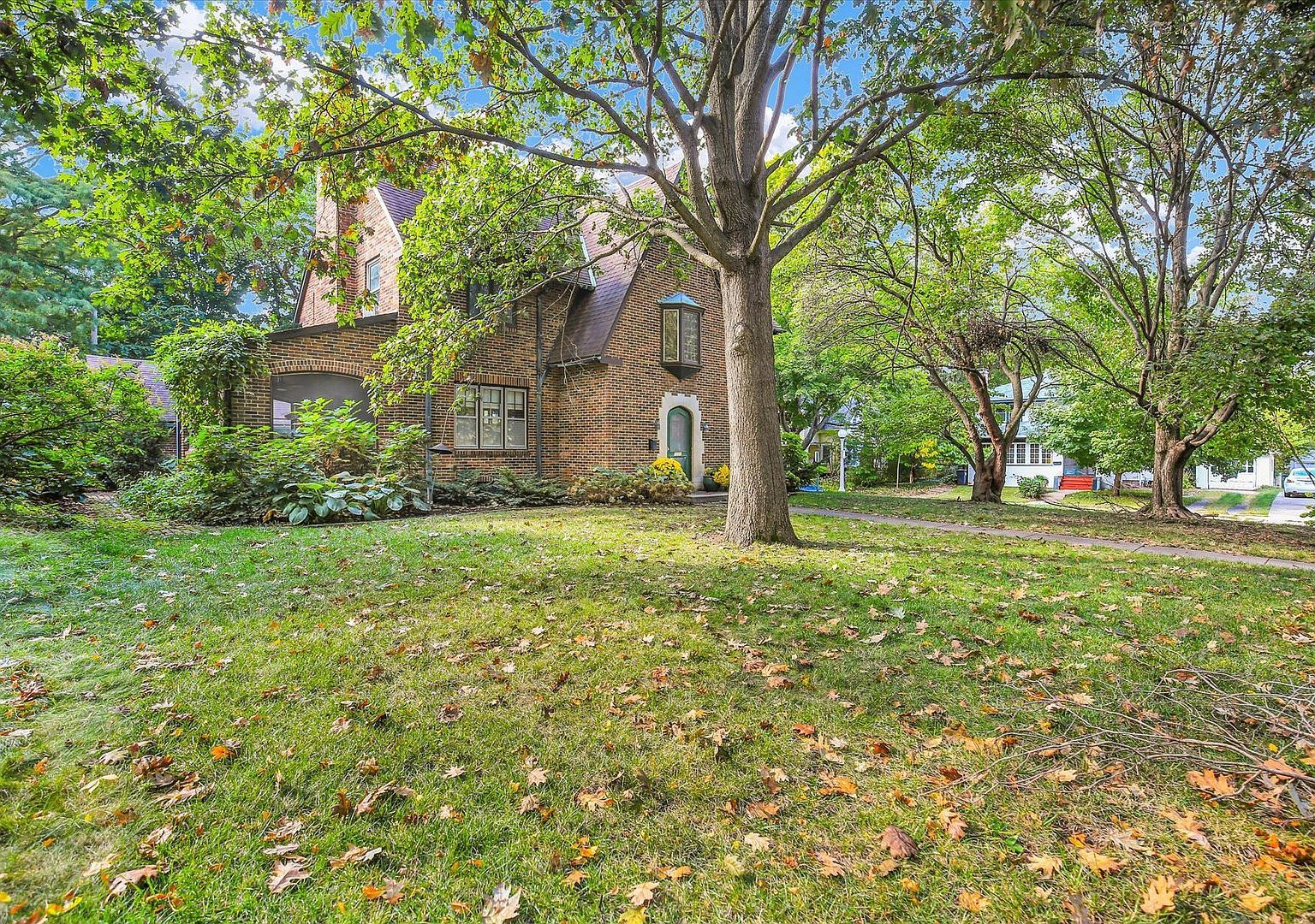 1001 S Douglas Ave Urbana, IL 61801 - Thumbnail 3