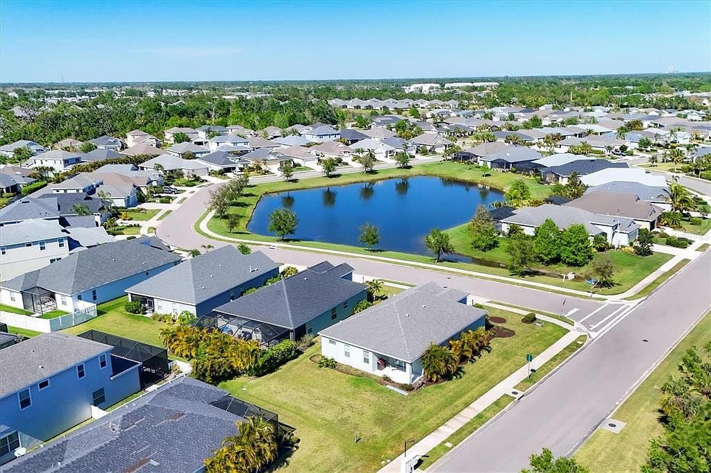 4107 Pine Meadow Dr Parrish, FL 34219 - Thumbnail 3